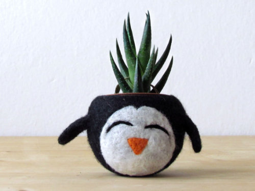 doomchylde: lesstalkmoreillustration: Handmade Felt Animal Planters By theYarnKitchen On Etsy *More