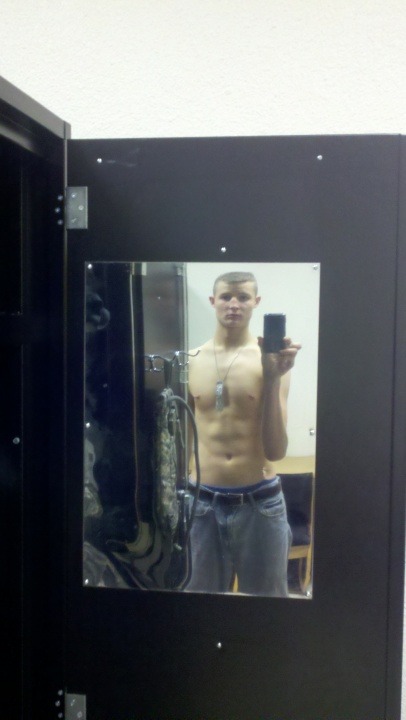 militarymencollection:  military men collection 
