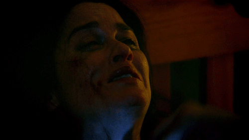 frenchblazer:Robin Tunney in “Looking Glass” (2018)