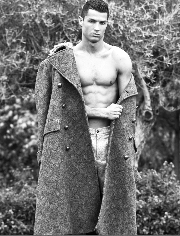 hotfamousmen:  Cristiano Ronaldo