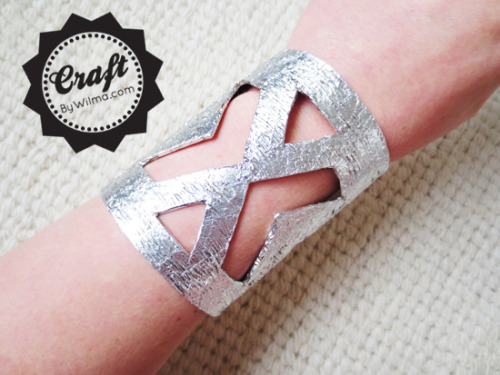 DIY Toilet Paper Roll Bracelets. Most of the time toilet paper rolls crafted into something else loo