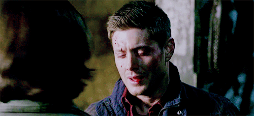 hallowedbecastiel:I can carry you.