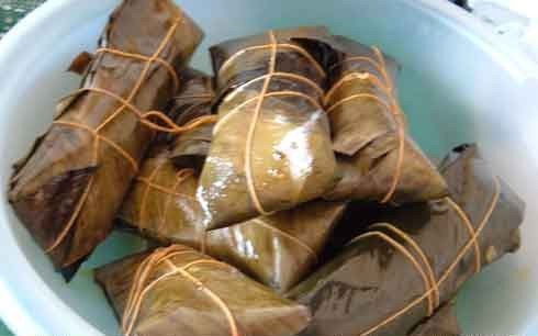 Pasteles in Banana Leaves