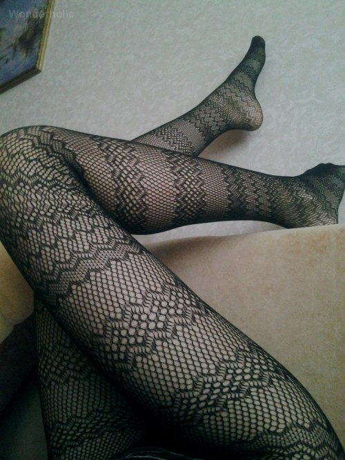 hotgirlspantyhose:unshi:unshi.tumblr.com/Net tight pattern