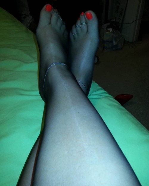 My sweet #feet #toes #prettyfeet #sexyfeet in #pantyhose #nylons #tights #hose #stockings#pantyhosef