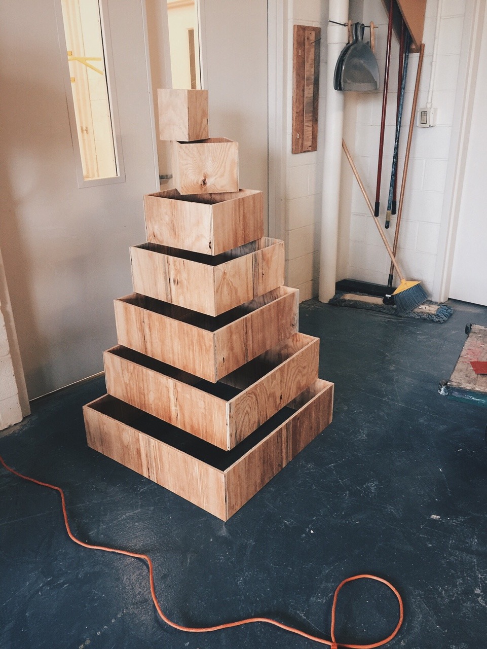 brown-medusa:  My most precious instillation. I’m a fan of structure.