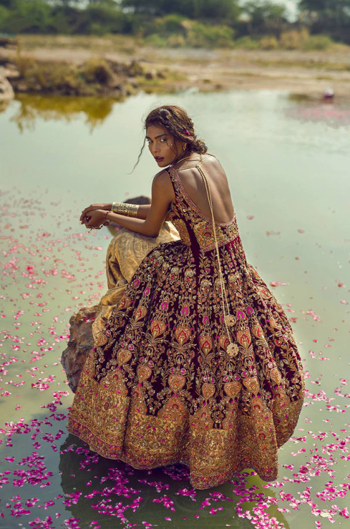 sabyaasachi:Zara Abid photographed by Ashna Khan