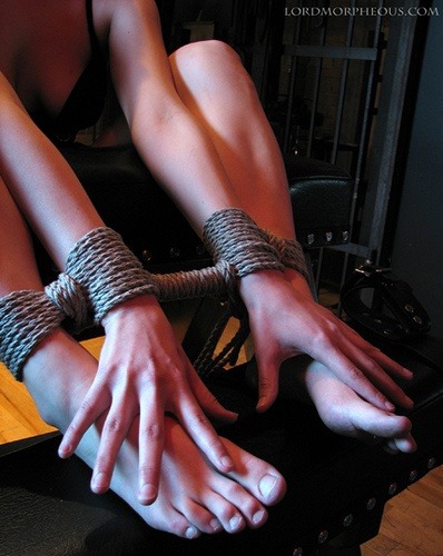9vil-passions:  Evil PassionFetish Goth Twitter