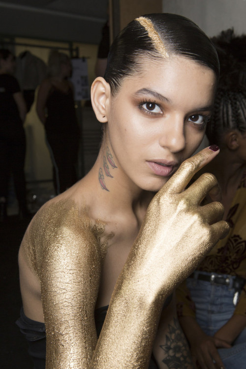 Backstage Jean Paul Gaultier Couture Fall-Winter 2017