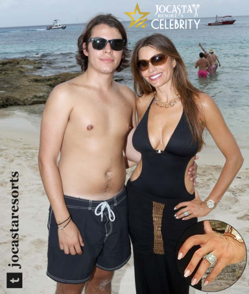 jocastaresorts:Sofia, 43 years old, is officially engaged to her son Manolo, 23 years old. They&rsqu