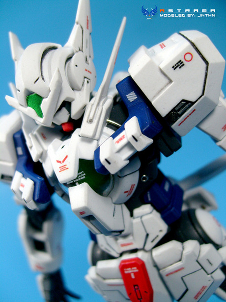 ani-plamo:  1/144 HG00 Exia Astrea Gundam by Jnthn 