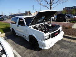 fromcruise-instoconcours:  GMC Typhoon