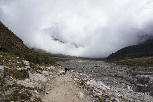 Day 2 of the Salkantay trekViews hiking up to Salkantay pass (#1-3), an avalanche from Salkantay (#4