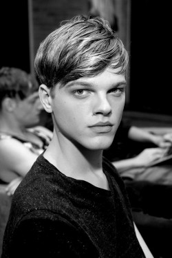 manniskorarkonstiga:    Reid Rohling backstage at Timo Weiland Spring/Summer 2015, New York Fashion Week   