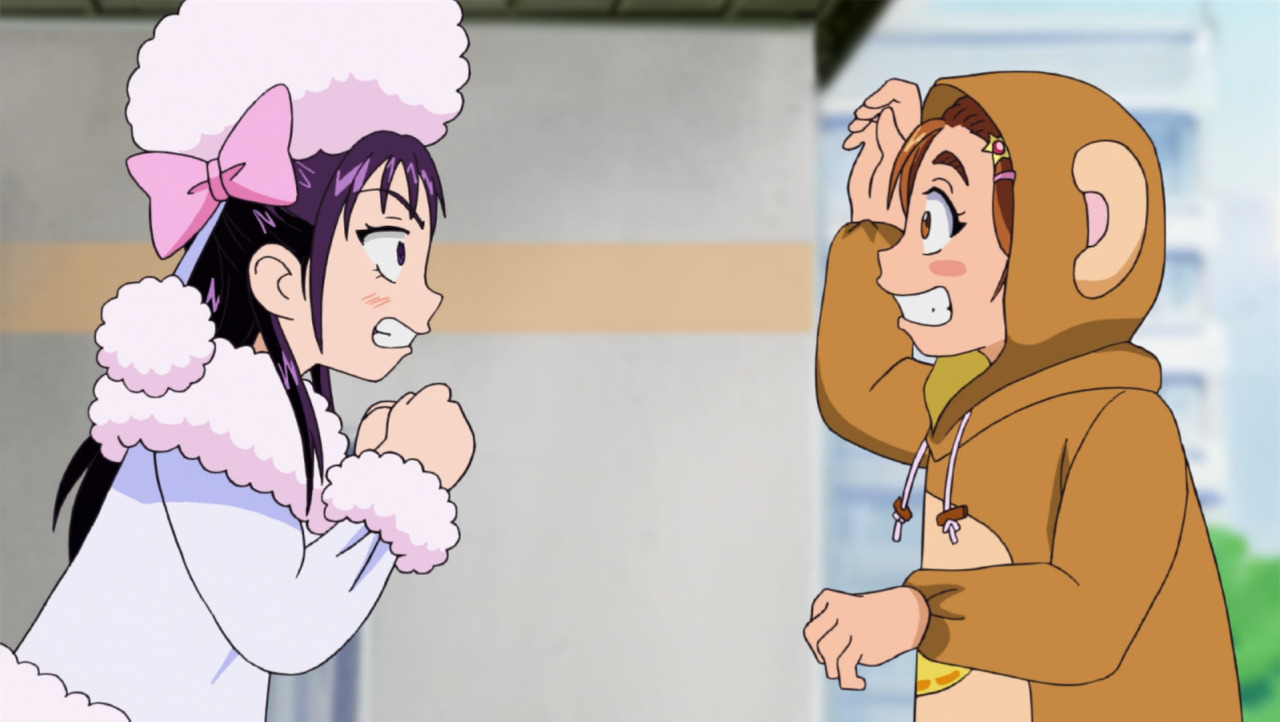 #futari wa pretty cure splash star #precure#saki hyuuga#mai mishou #its kind of uncomfortable how much mai just seems to hate saki in this movie  #but saki does deserve it which is why its just uncomfortable how remorseless saki seems about being late  #this is so out of character