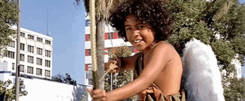 fashioncouturelove:grindformeprince:Something is wrong with you if you don’t love this. Ba-da-da-da 
