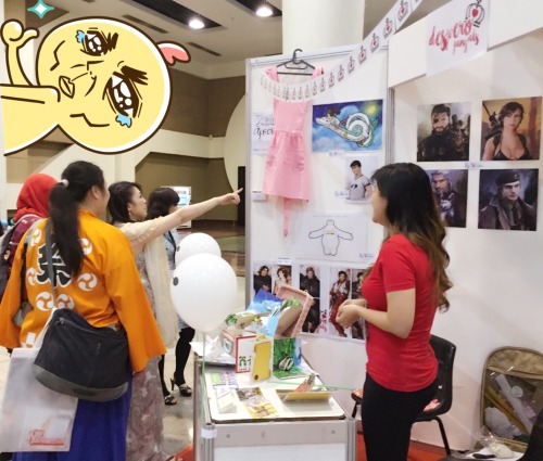 brilcrist:  Me and @yoanpinky booth at Anicult and second photo is Ayano Yamane sensei (mangaka View