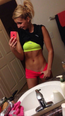 Girls Sexy Self Pics