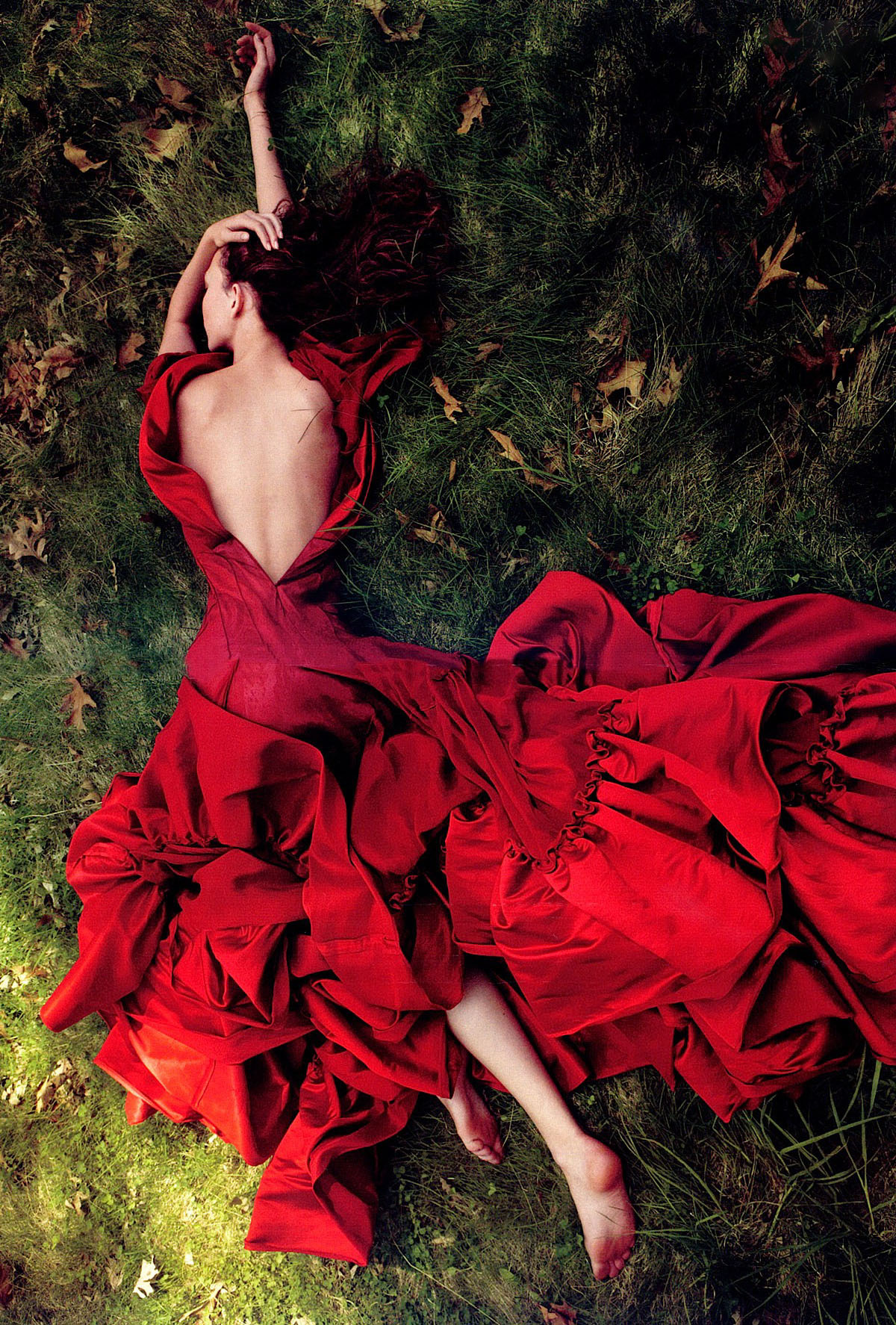 stopdropandvogue:  Karlie Kloss for Vogue July 2009 photographed by by Annie Leibovitz