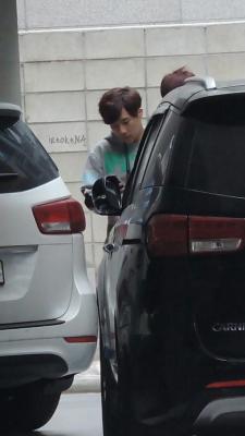 ifnt0428: 150317 Sunggyu spotted outside of Woollim © ireokeNA | do not edit, crop or remove watermark 