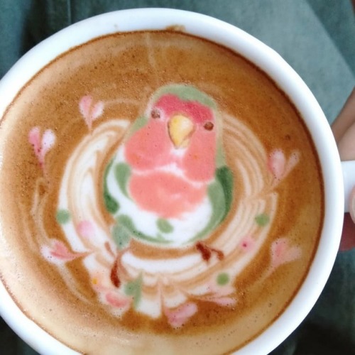 Porn itscolossal:  Feathered Latte Art Features photos