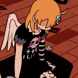 Goth Lily In S4E01 Of All Saints Street