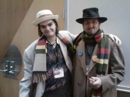 thisismahtardis - 7th doctor AND 4th doctor! (Omg the 4th doctor...