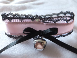 shop-cute:  Cute Pink Silver Bell Collar ฟ.42