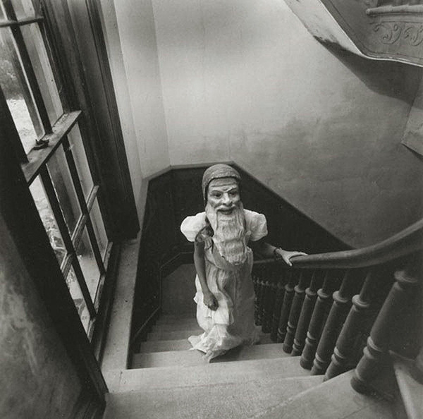 jedavu:  THE DARK SIDE OF DREAMS  In the late 1960’s, photographer Arthur Tress