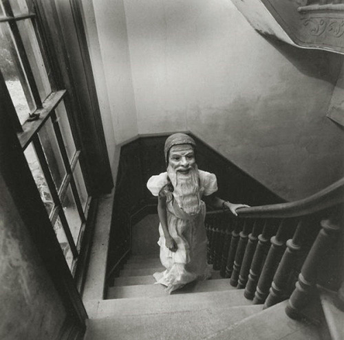 rufrudi:  jedavu:  THE DARK SIDE OF DREAMS  In the late 1960’s, photographer Arthur Tress began a series of photographs that were inspired by the dreams of children. Tress had each child he approached tell him about a prominent dream of theirs which