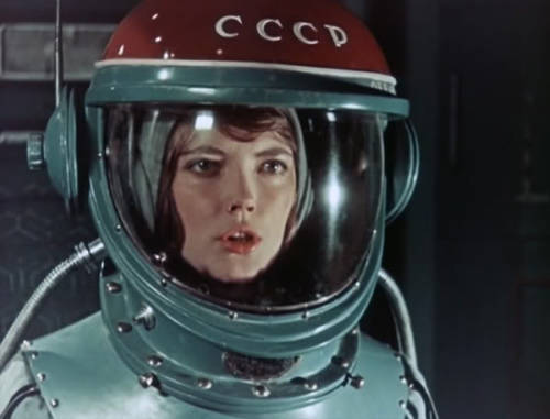 from the 1963 film Dream Forward (according to the slackers at Google Translate)I warned you: space 