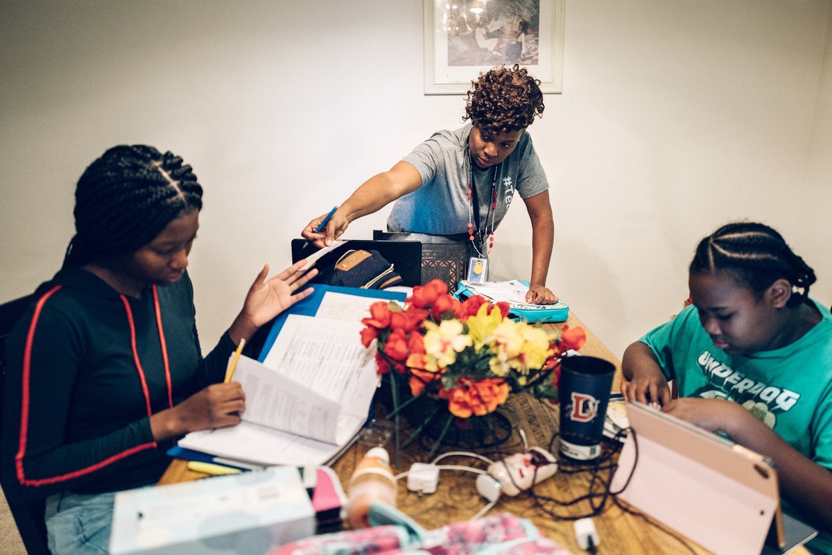 'I Work 3 Jobs And Donate Blood Plasma to Pay the Bills.' This Is What It’s Like