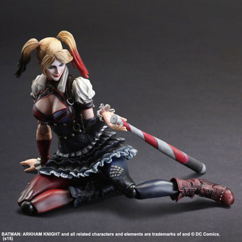 toysandstuff:  Play Arts Kai Batman: Arkham Knight Harley Quinn figureThe figure will include three sets of swappable hands,  two interchangeable head sculpts, a police cap, a stylized baseball bat,  a pistol, and a figure stand. The interchangeable heads