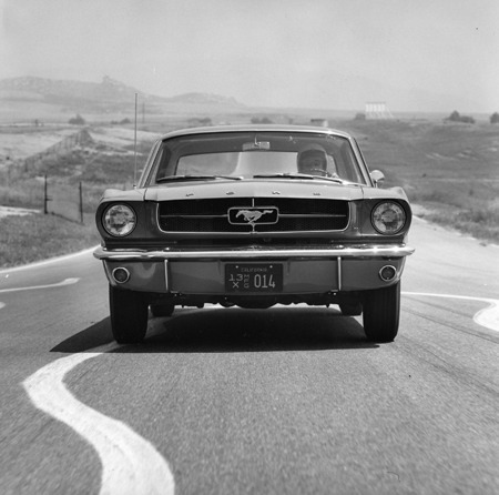 justoldmustangs:  Just old Mustangs