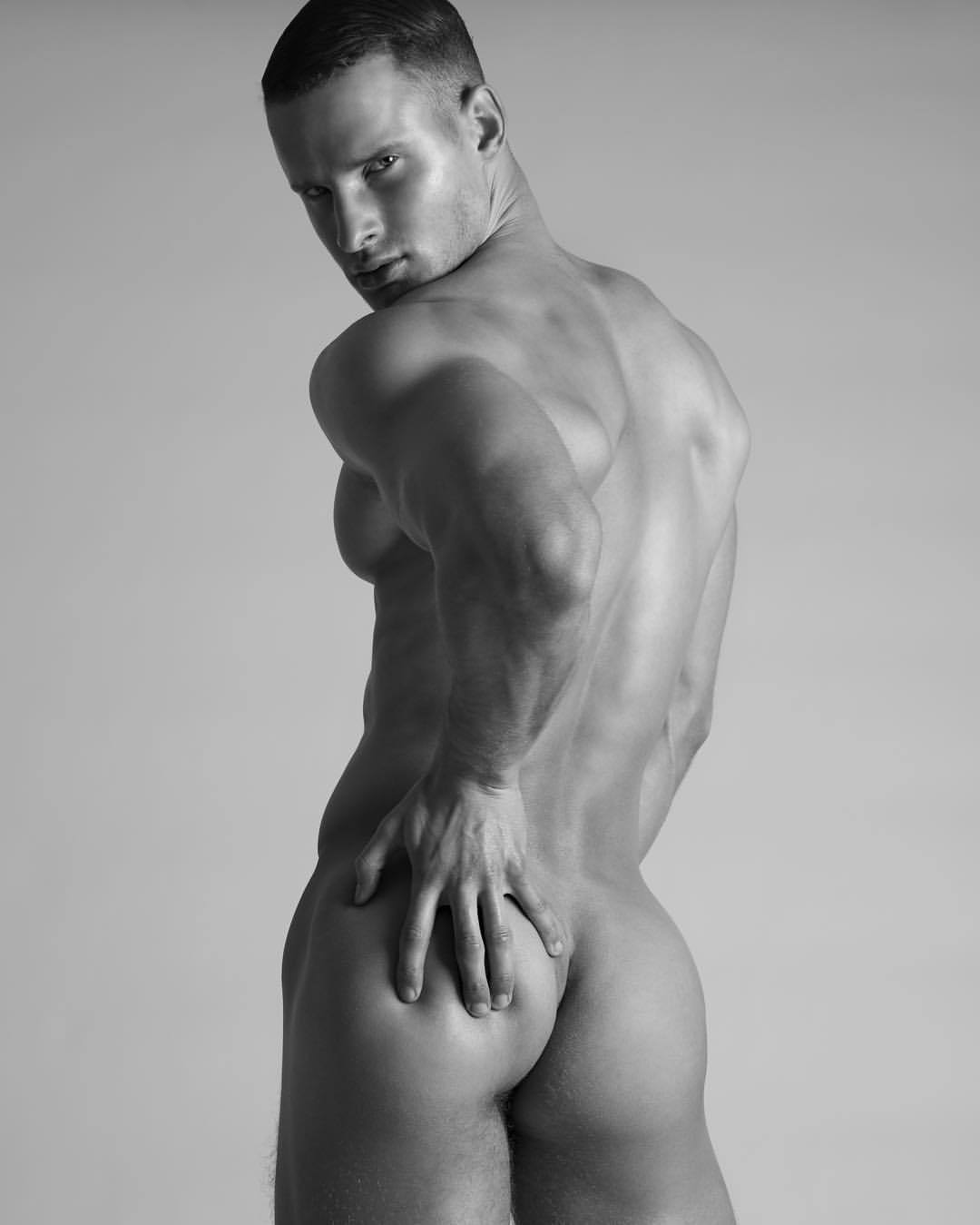 lovesexomag:  #tbt @quincycur by @marco_ovando for V1 #marcoovando #moboys #manbutt