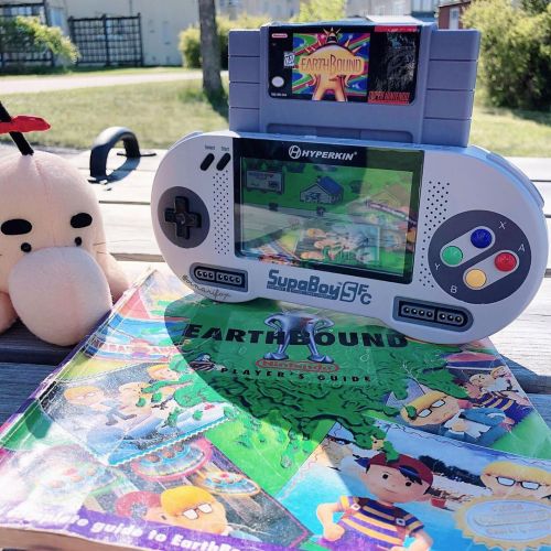 EarthBound ⚡️ 日本語版は散々遊んできたから今度は英語版を どせいさんに早く会いたい ༶ ༶ ༶ ༶ #マザー2 #どせいさん #スーパーファミコン #snes #supernintend