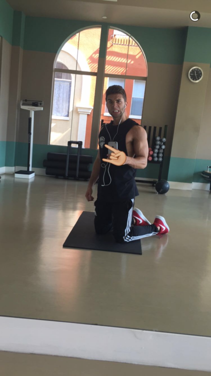 Porn photo falarich:  Jake Miller’s recent snaps 