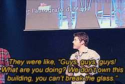 quantumbanana:  Jensen and Misha blaming Jared for breaking things onset [video]