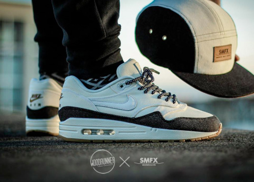 sweetsoles:  Nike ID Air Max 1 (by Jan Hünniger)