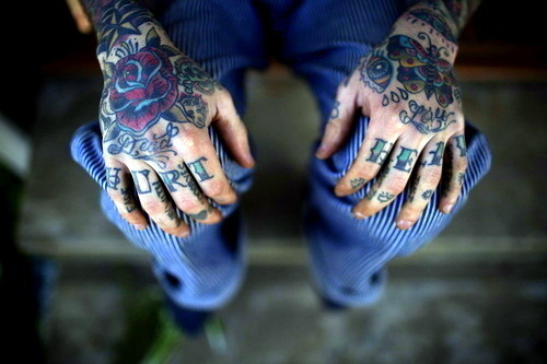 idontcareaboutyoubye:  Tattoo blog^.^