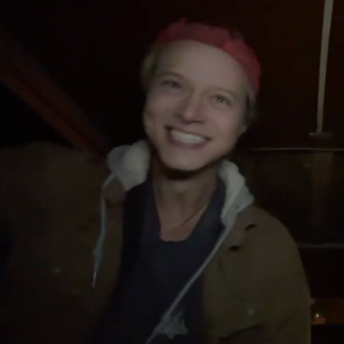 Could I Request A JJ HC Of How He Cheers Up Reader When They Are Sad?