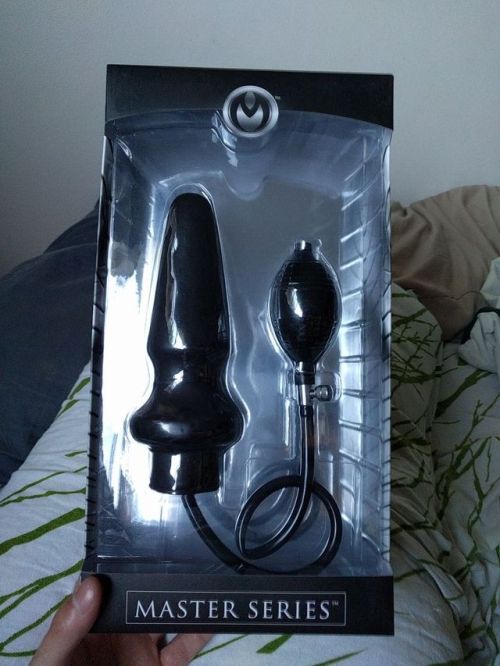 pnwchasteboy:  boy got and played with a new toy last night… Made it up to 10 pumps! This was day 3 of constant chastity, and absolutely loving it! My pussy can accept much more than before, I think it is because I’m constantly aroused and know that