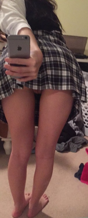 shaun03138: realcharlie95: Upskirt fetish anyone?Reblog if yes@realcharlie95 Such a tease. Love your