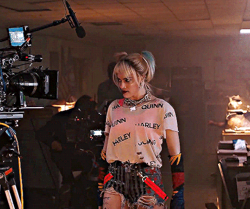 BIRDS OF PREY - Behind The Scenes