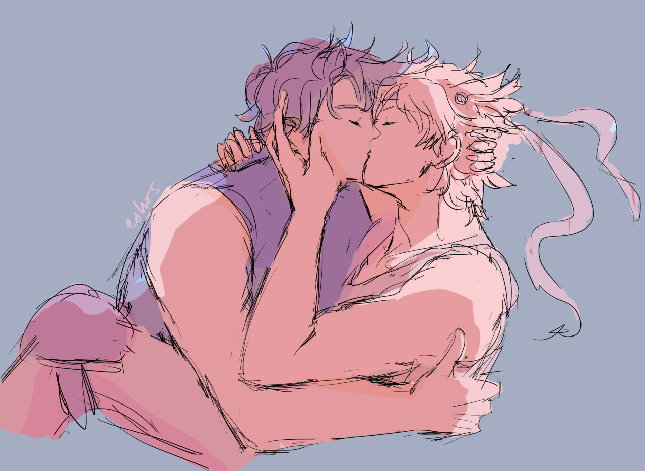 eohrs:  smooch smooch chomp
