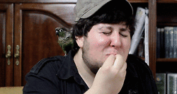 emerald-gal:  &ldquo;hey you dont like that ship das cool we cool&quot; 