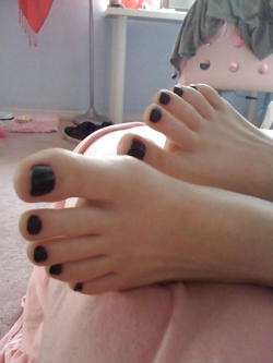 feetplease:  These toes are amazing!