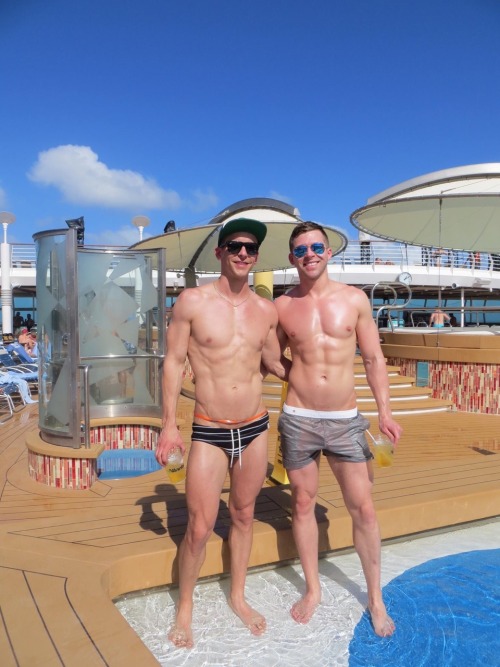 ztd1982: Atlantis Allure this month. Who’s coming? @thomasbromas