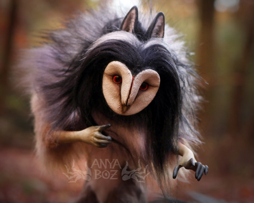 Ash Gryphinx Room Guardian For AuctionGryphinxes are an original species. They have a barn owl face 