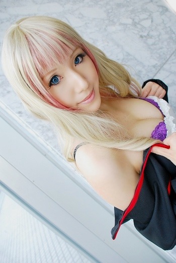 Hot Cosplay Girls